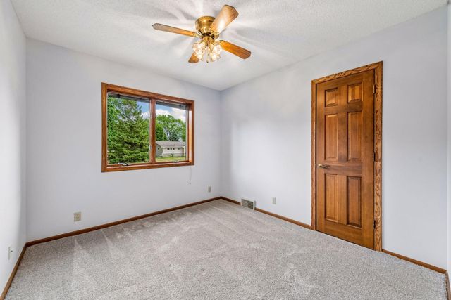 2345 Xylon Avenue N, Golden Valley, MN 55427