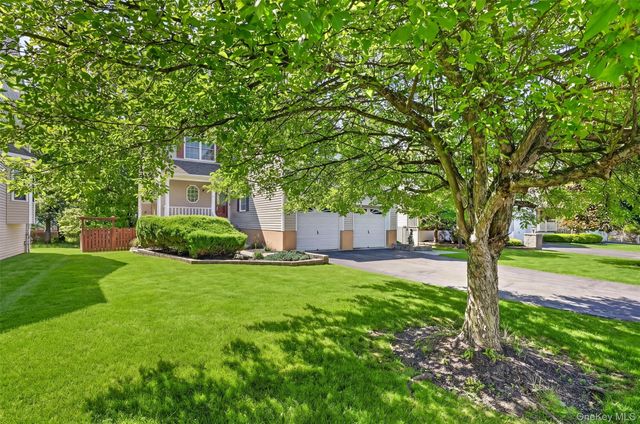 20 Alexander Drive, Washingtonville, NY 10992
