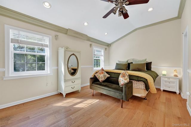 20 Alexander Drive, Washingtonville, NY 10992