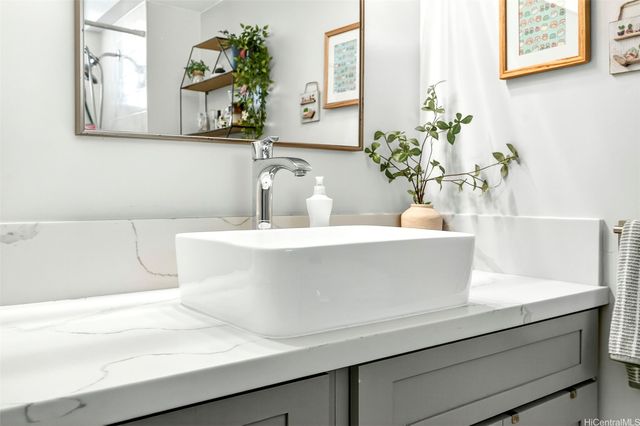 1419 Dominis Street 1007, Honolulu, HI 96822