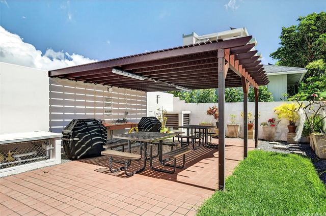 1419 Dominis Street 1007, Honolulu, HI 96822