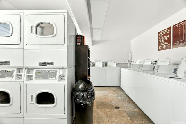 1419 Dominis Street 1007, Honolulu, HI 96822