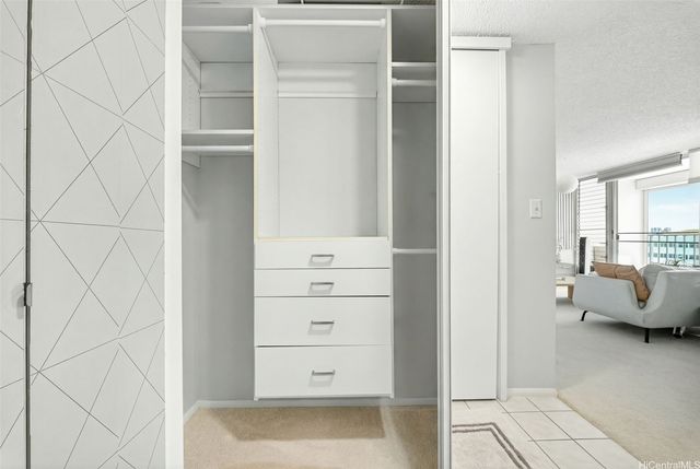 1419 Dominis Street 1007, Honolulu, HI 96822