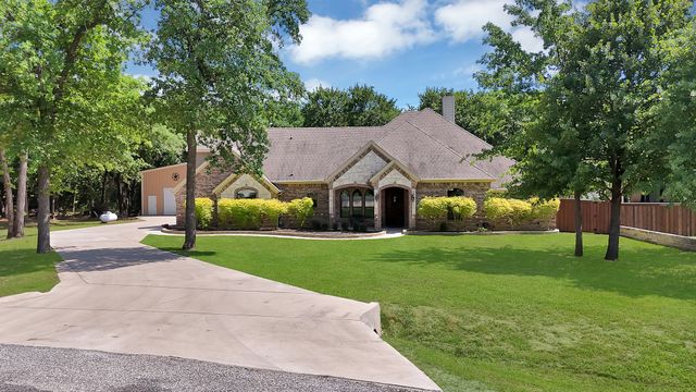 116 Chloe Court, Boyd, TX 76023