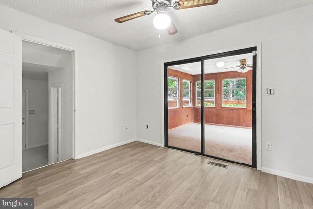 737 FOX CHASE CIR, Bear, DE 19701