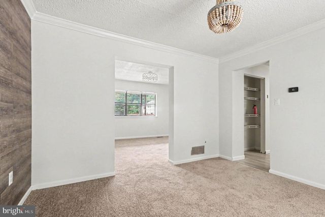 737 FOX CHASE CIR, Bear, DE 19701