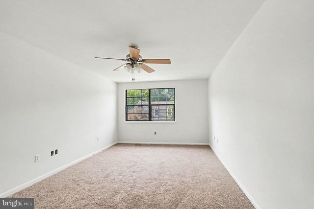 737 FOX CHASE CIR, Bear, DE 19701