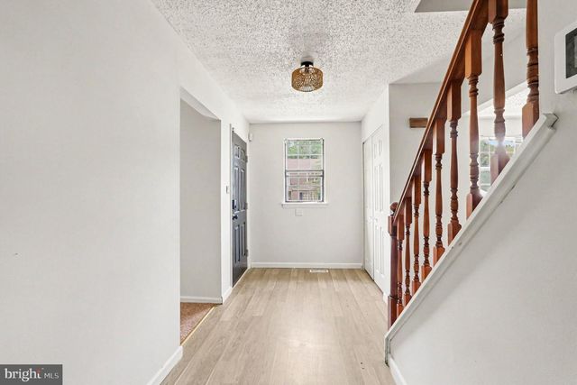 737 FOX CHASE CIR, Bear, DE 19701