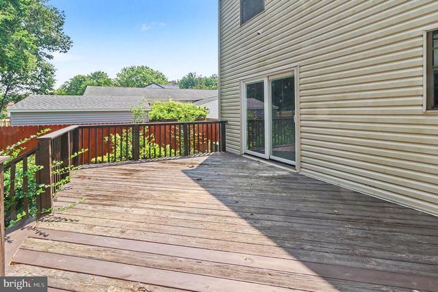 737 FOX CHASE CIR, Bear, DE 19701