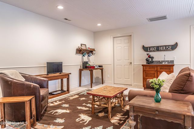 52 Mcmichael Drive, Pinehurst, NC 28374