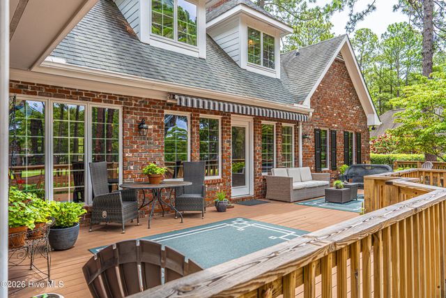 52 Mcmichael Drive, Pinehurst, NC 28374
