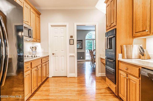52 Mcmichael Drive, Pinehurst, NC 28374
