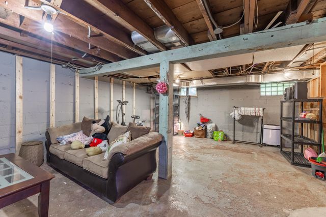 5612 44th Avenue S, Minneapolis, MN 55417