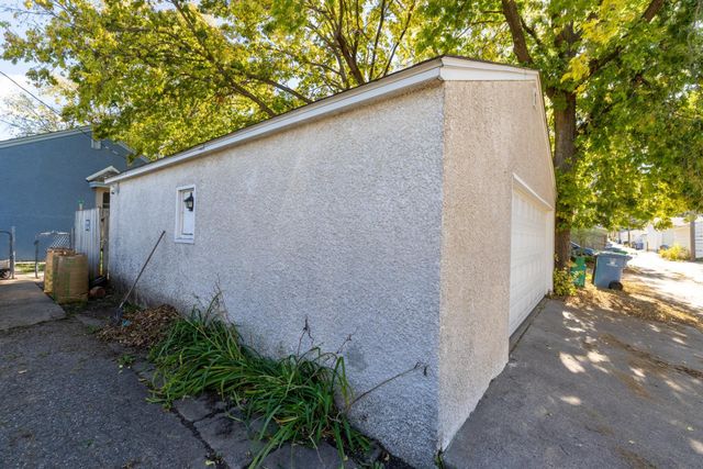 5612 44th Avenue S, Minneapolis, MN 55417