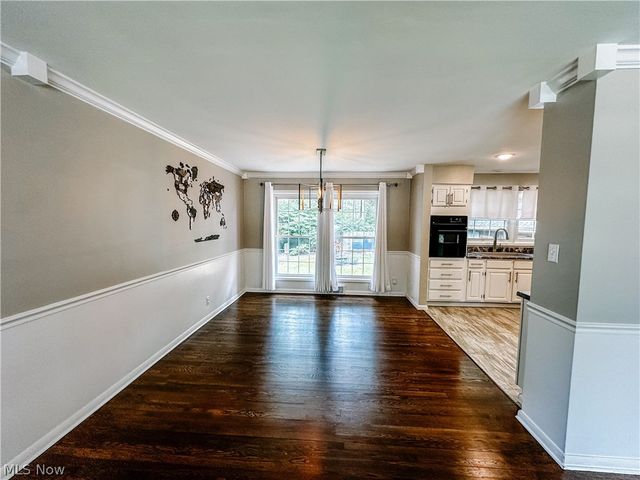 3386 Hendon Circle, Cuyahoga Falls, OH 44221