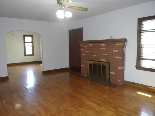 50 PEARL STREET, Clintonville, WI 54929