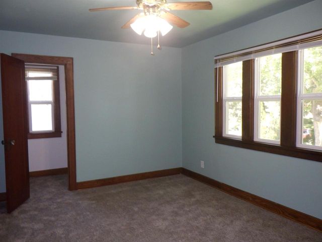 50 PEARL STREET, Clintonville, WI 54929