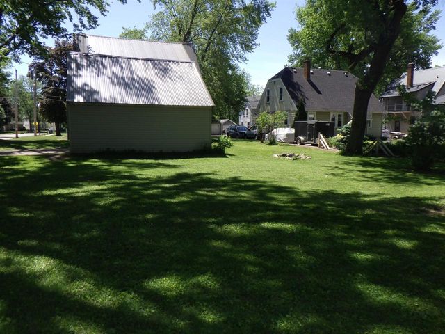 50 PEARL STREET, Clintonville, WI 54929
