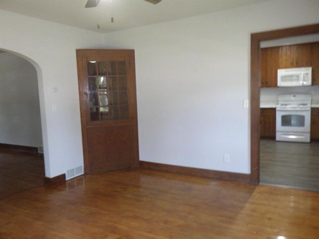 50 PEARL STREET, Clintonville, WI 54929