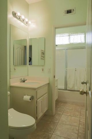 39380 Beringer Drive, Murrieta, CA 92563