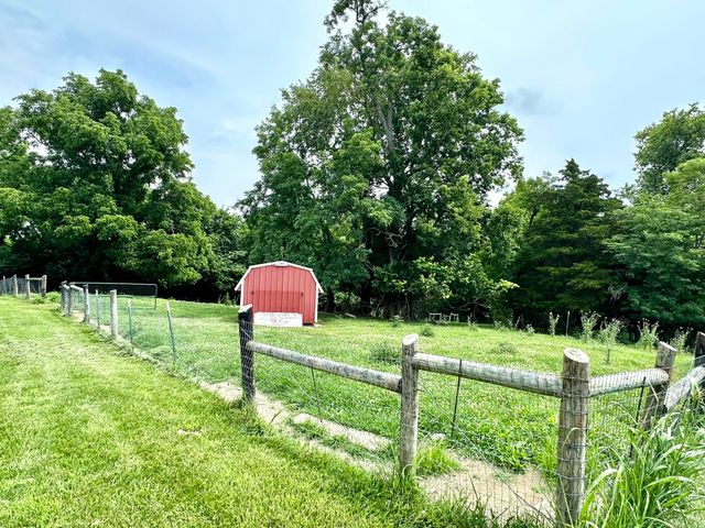 1108 Old Railroad Grade Road, Lancaster, KY 40444