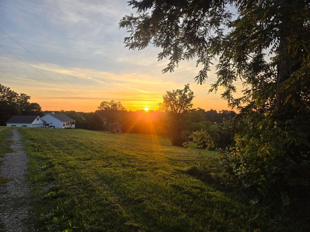1108 Old Railroad Grade Road, Lancaster, KY 40444
