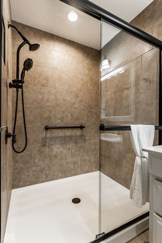 5469 Rockspray Circle, Indianapolis, IN 46254