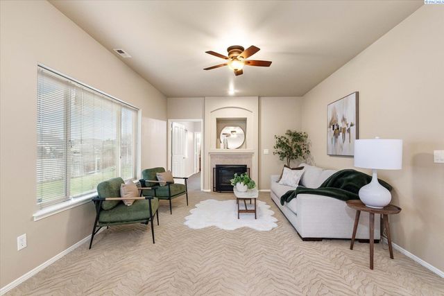 1730 Sagewood Street, Richland, WA 99352