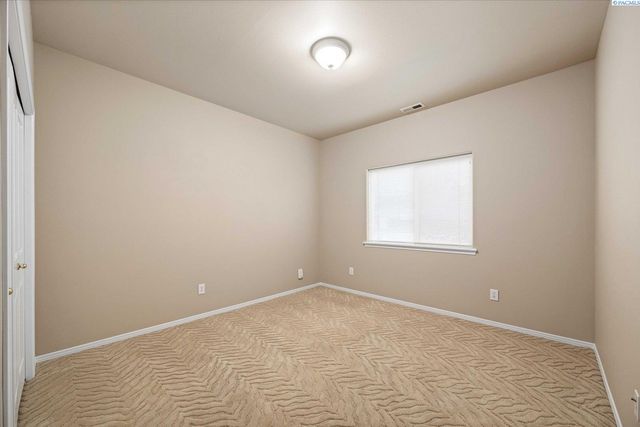 1730 Sagewood Street, Richland, WA 99352