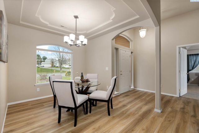 1730 Sagewood Street, Richland, WA 99352