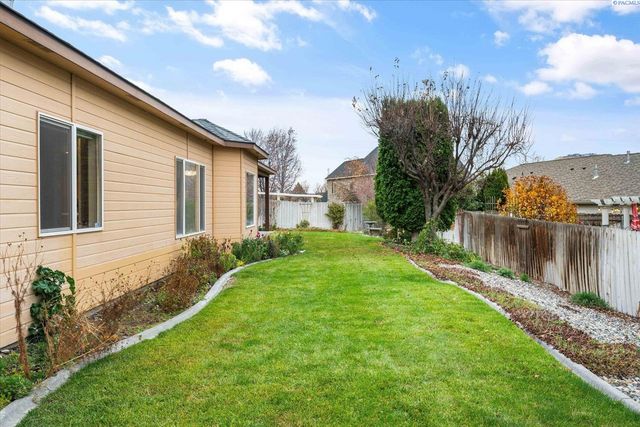 1730 Sagewood Street, Richland, WA 99352