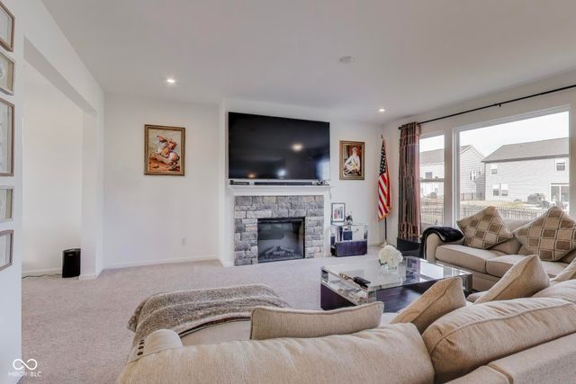 9938 Denim Drive, Indianapolis, IN 46239