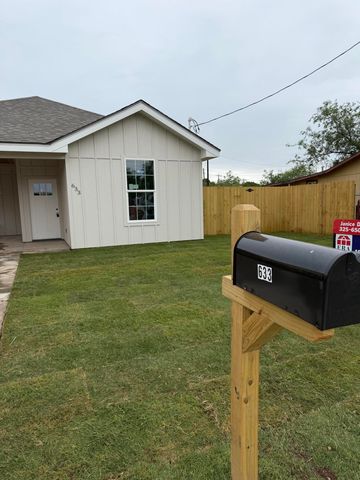 633 W Ave Z, San Angelo, TX 76903