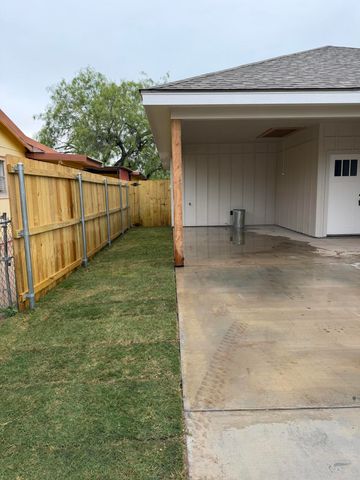 633 W Ave Z, San Angelo, TX 76903