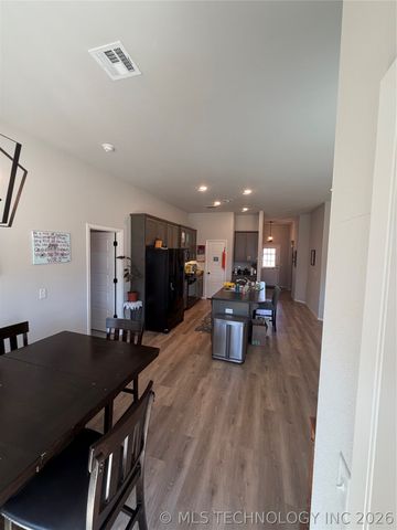 12333 N 132nd Avenue E, Owasso, OK 74021