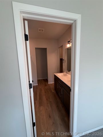 12333 N 132nd Avenue E, Owasso, OK 74021