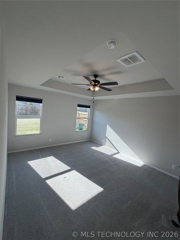12333 N 132nd Avenue E, Owasso, OK 74021