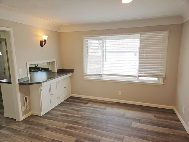 5406 Utah Avenue N, New Hope, MN 55428