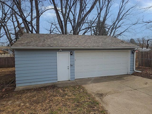 5406 Utah Avenue N, New Hope, MN 55428