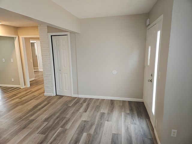 5406 Utah Avenue N, New Hope, MN 55428