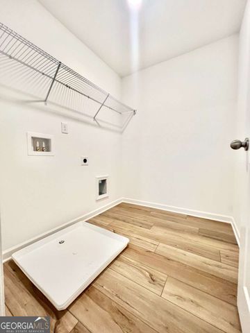 1529 Hay Patch Lane, Loganville, GA 30052