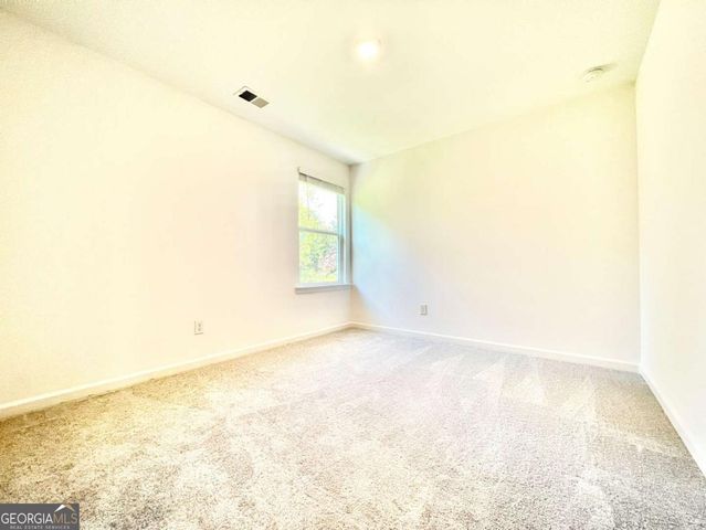 1529 Hay Patch Lane, Loganville, GA 30052