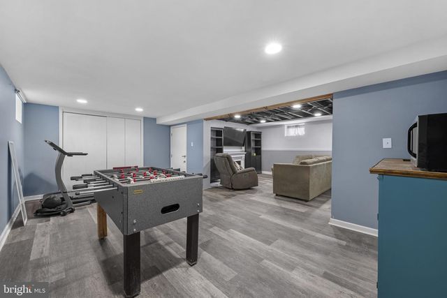 608 MEYERS DR, Baltimore, MD 21228