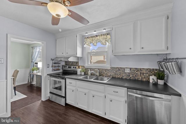 608 MEYERS DR, Baltimore, MD 21228