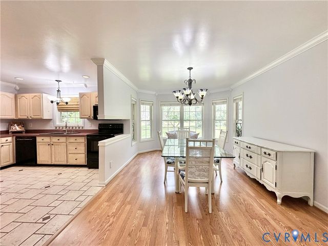 4352 Pierce Rd, Powhatan, VA 23139