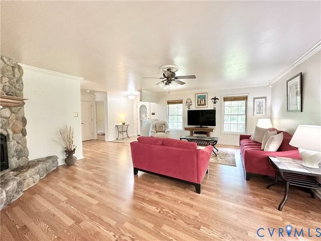 4352 Pierce Rd, Powhatan, VA 23139
