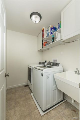 130 Riverdale Woods Circle, O'fallon, MO 63366