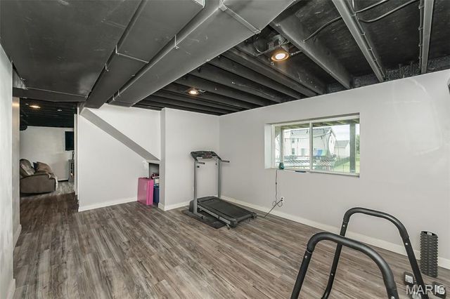 130 Riverdale Woods Circle, O'fallon, MO 63366