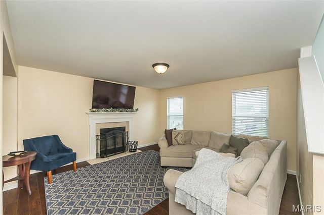 130 Riverdale Woods Circle, O'fallon, MO 63366