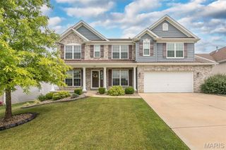 130 Riverdale Woods Circle, O'fallon, MO 63366